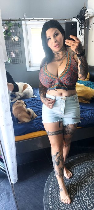 Gerade geile Videos mit Tani Malisch gedreht, bald und NUR exklusiv auf https://t.co/DIBSxth6wj zu sehen