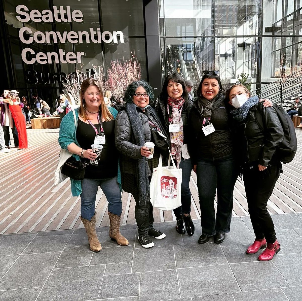 GeminiInk's tweet photo. #TBT Scenes from AWP earlier this month in Seattle!! Big thanks to everyone who stopped by our booth to hang out and talk writing with us and learn about Gemini Ink. Visit the link for more photos! ➡️ https://t.co/EmkpPXHZf8 #writingcommunity #AWP2023 #awp #awpseattle #awp23 https://t.co/HQrSZ7pUiz