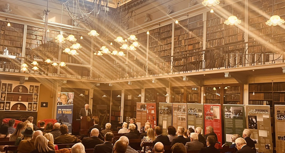 shelleydeane's tweet photo. . @uuponline with Bertie Ahern discussing the challenges faced in #GFA #Belfastagreement #negotiations #peacebuilders #peacebuiding @RIAdawson https://t.co/P5UfQw4KoM