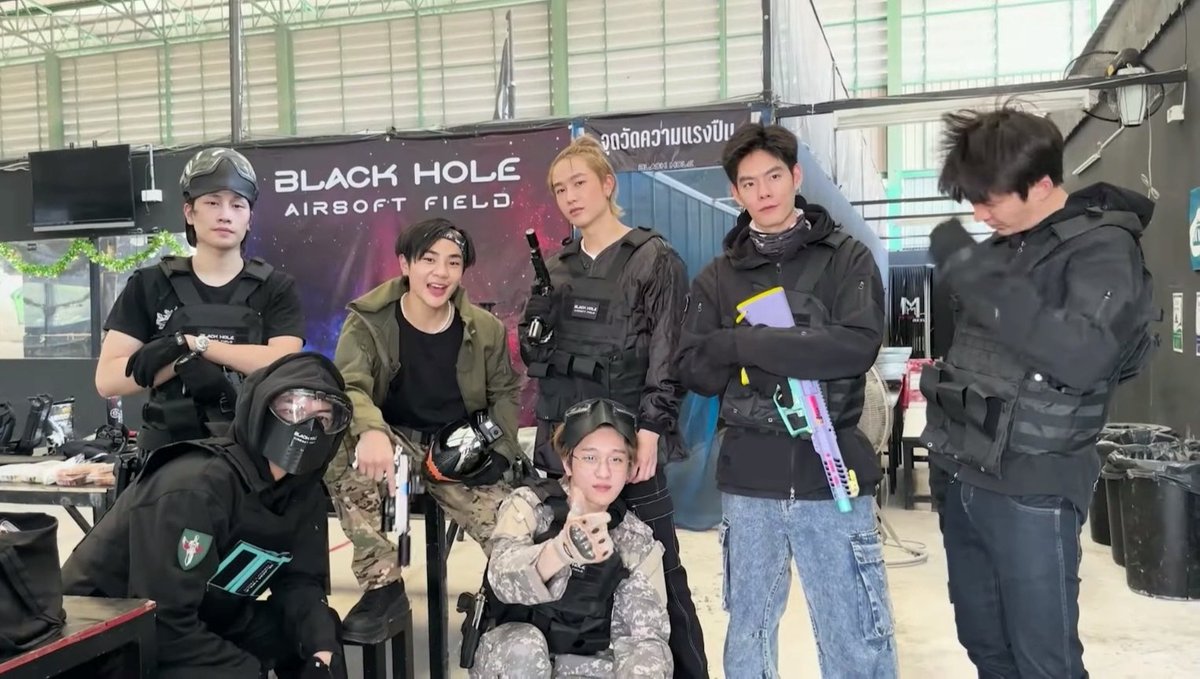 jjusvietnamfans's tweet photo. เท่ทั้งทีมเลย
#2jus #2jkhunchalach #usnttr #2JLionPink #ourus #ta_nannakhun #Basvpr #BibleWichapas #NodtedNutthasid #pong_psk
#WandayxTa https://t.co/xusrZNshjn