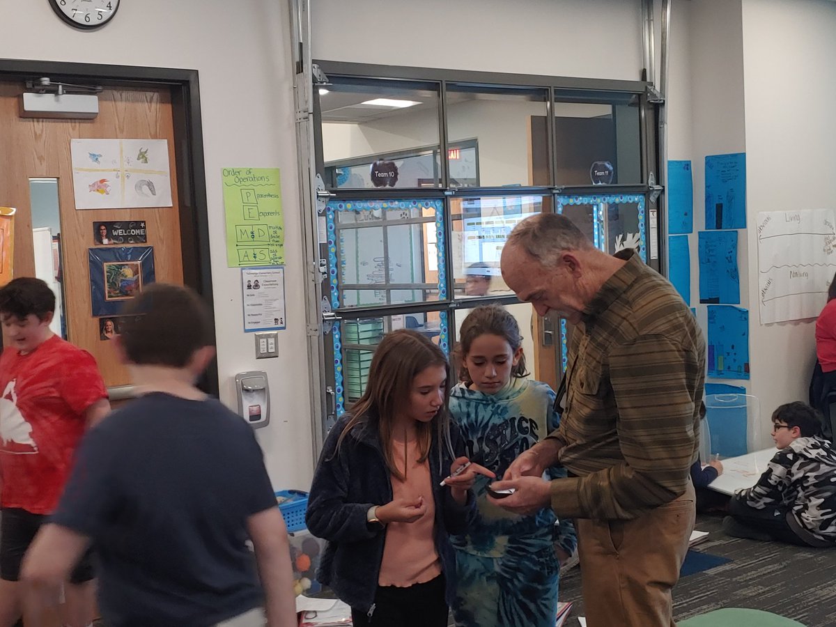 MaddenTCS's tweet photo. And so, we have found direction for our PBL with Honeysuckle, thanks to Mr. Passarelli! @_sofiacerrato https://t.co/yDrUBNyJy4