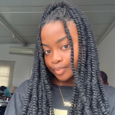 Mauraly2's tweet photo. #NovaFotoDePerfil https://t.co/s8jJZ5GST8