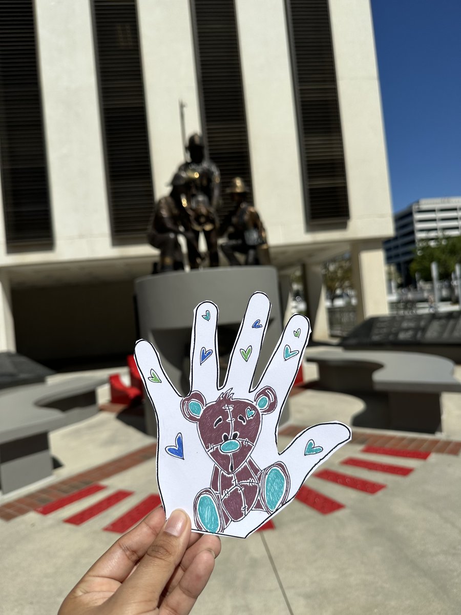 Thank you to the legislators advocating for Children’s Week Florida. We are so excited for next week! Your artwork is a beautiful reminder that the future of Florida’s children is #InOurHands.