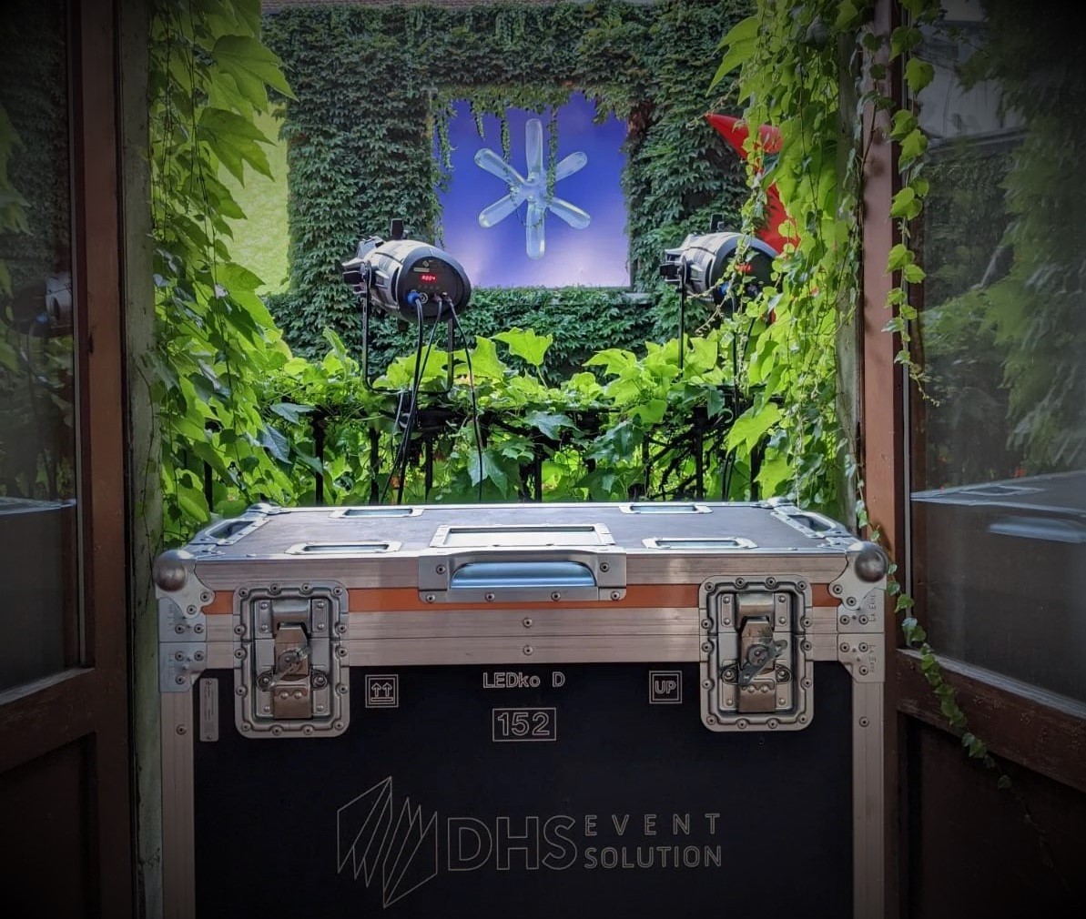 DHSEvent's tweet photo. Born to be green 🍃
#lighting #green #dhseventsolution #nature #greeneconomy #natura #sostenible #Innovations #innovazione #MadeInItaly #packaging #gogreen #ecology #designer #future #sustainabledevelopment #sostenibilità
#ecofriendly https://t.co/cjPMhaqZnx