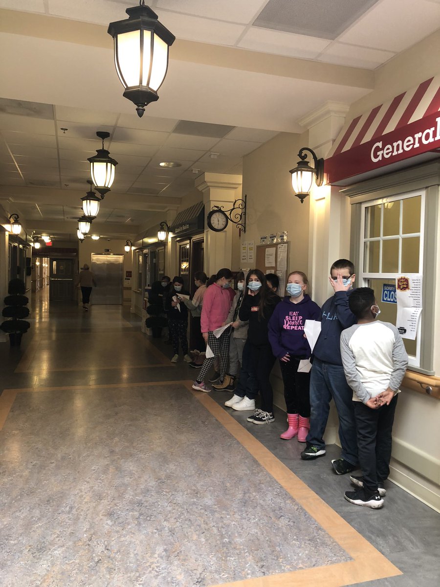 MsBall17's tweet photo. Thank you Sagewood Caring Community for hosting a WONDERFUL paper airplane contest ✈️📃for the students and residents. We hope you enjoyed our time together as much as we did 🥰 https://t.co/rzpdIM759j