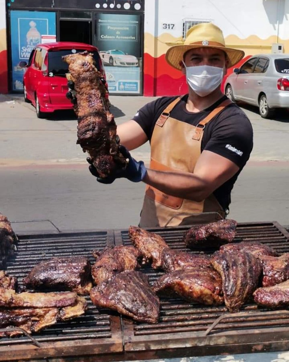 Cmeza_84's tweet photo. Cuando metíamos altísimo ASADO pandemico 🔥🥩

Hoy en día estamos firmes para brindarles lo mejor de nuestros servicios y realizar cualquier tipo de eventos que así lo deseen 🫡🙌🏻

#Tbt
#AmbereGrillEnTuBarrio
#AmbereGrillDeGira
#TuConsultaNoMolesta
#Escribinos
✍️🏻📲🔥🔥🔥🥩🥩🦎🇱🇺 https://t.co/5i0FIekT6q