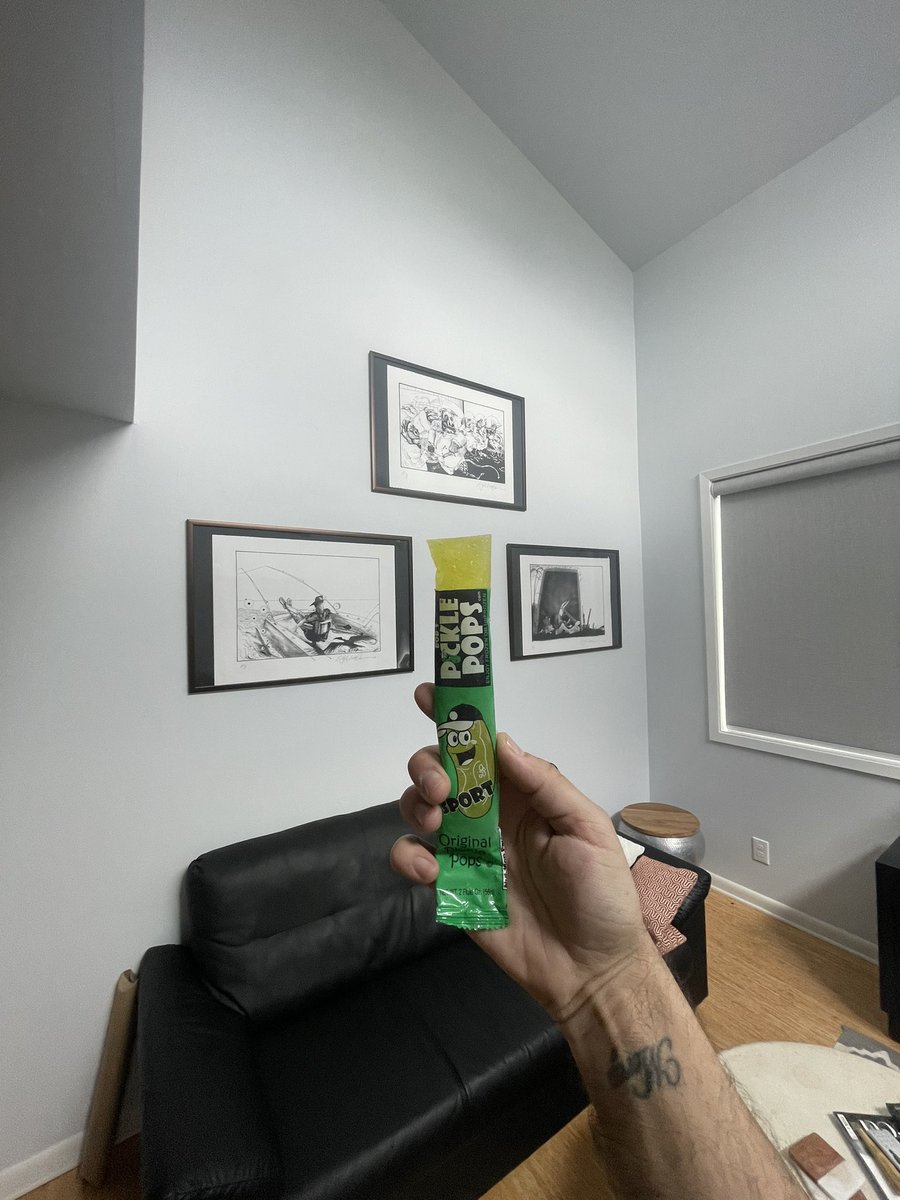 hundertonk's tweet photo. Why are these SOOO good?! #picklepops 🥒💜 https://t.co/HIBpvKhIA5
