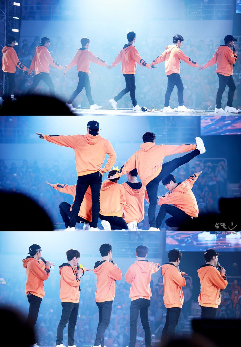 #SHINHWA25thANNIVERSARY 
#HAPPYSHINHWADAY
#신화 #에릭 #민우 #동완 #혜성 #전진 #앤디 

25주년 축하해요
가끔 지치고 가끔 밉고 가끔 외롭지만
그래도 언제나 내 유일한 아이돌
평생 사랑해왔고 앞으로도 사랑합니다 🧡