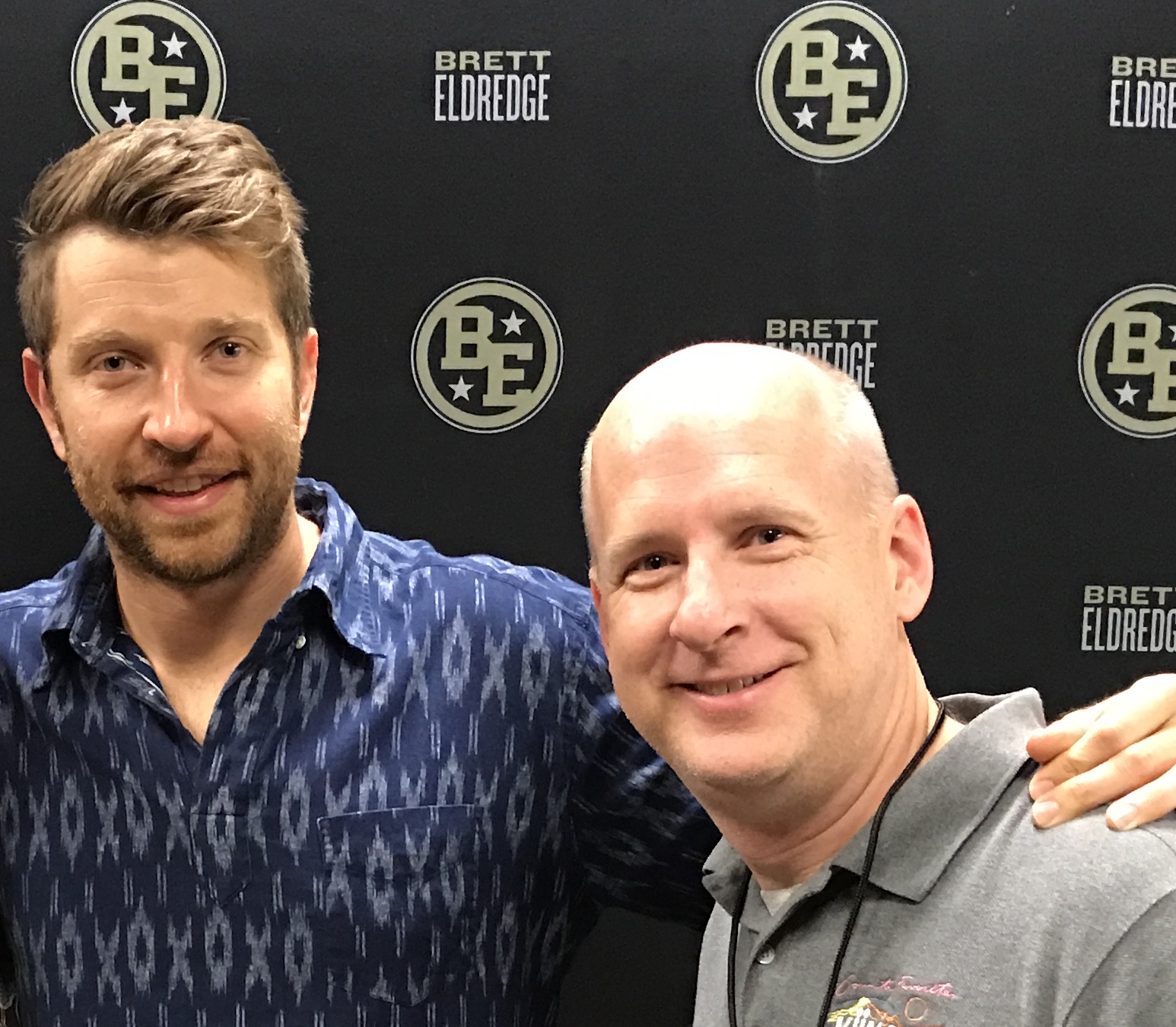 Happy birthday to all the Country Music Bretts! (Brett  Eldredge & Brett Young)  