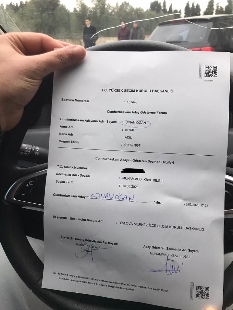 Oyumuzu alacak adaydan muradımız seçimi kazanacak olması değil, dürüst, adil ve ülkümüze sadık olmasıdır, zira biz zulüm azrail dahi olsa hakkı tutanlarız.
Başarılar <a href="/DrSinanOgan/">Dr. Sinan Oğan</a>