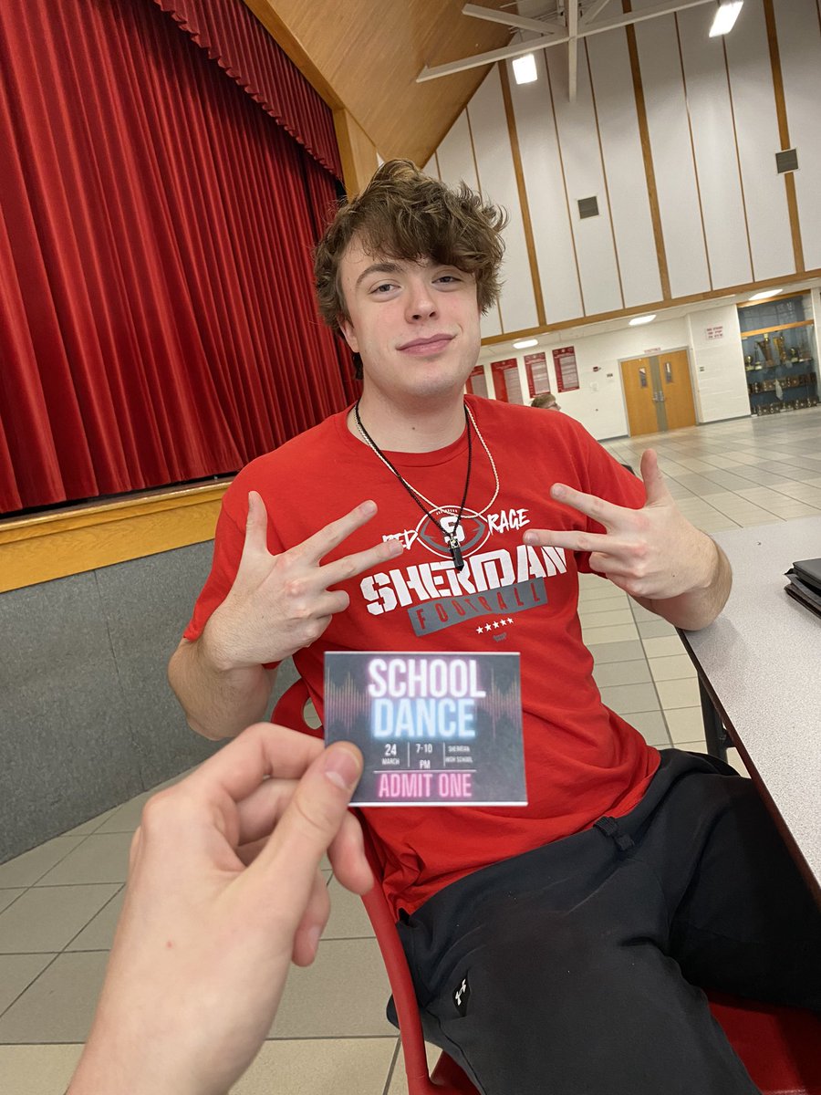 23_shs's tweet photo. 🪩 COME GET YOUR DANCE TICKETS 🪩 https://t.co/jDoe9UYR1a
