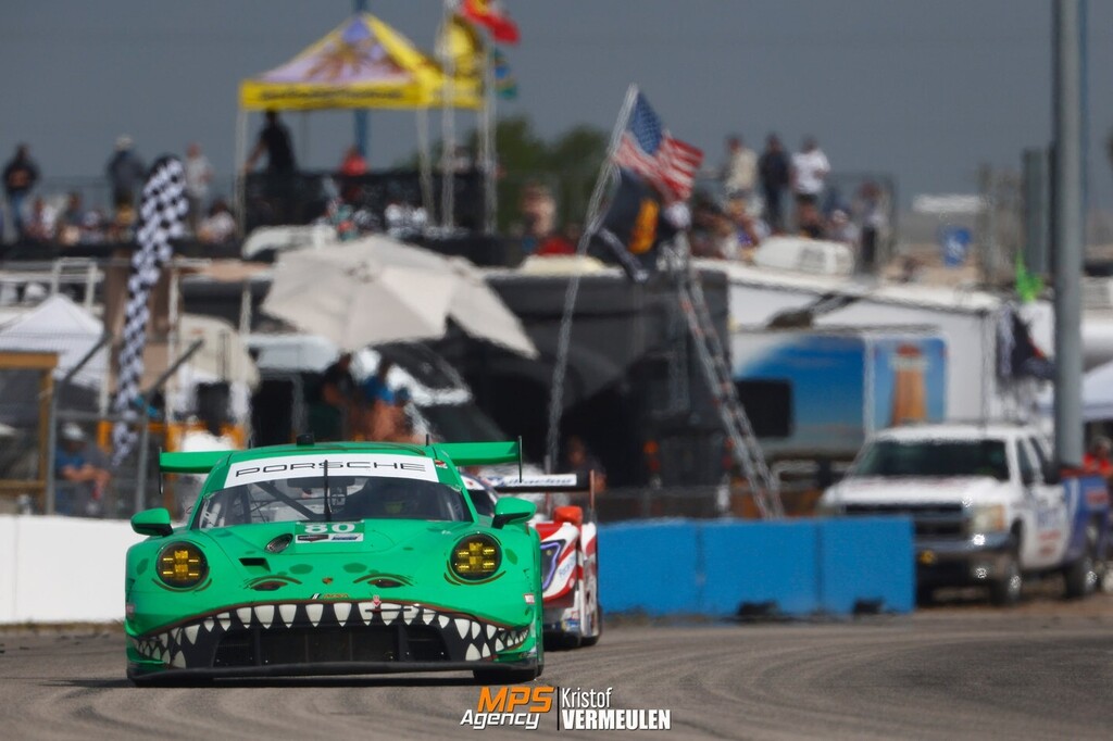 MPS__AGENCY: 12h of Sebring photo dump

#imsa #12hsebring #sebring12h #sebringraceway #respectthebumps #gtp #gtd #lmp2 #lmp3 #autosport #motorsport #racecar #endurance #cadillac #bmwmotorsport #meyershankracing #chipganassiracing #towermotorsports #turne…