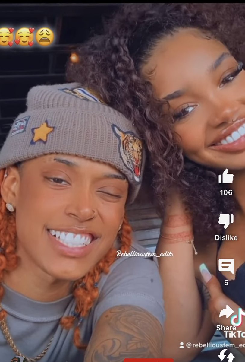ONLYONEITGIRL's tweet image. BAE . 👩‍❤️‍💋‍👩🏳️‍🌈 #gay #lgbt #thebae #maaminextdoor #raysowavyyy #lynazia