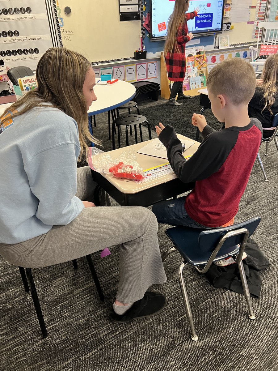 raypecschools's tweet photo. Did you know that 90 Ray-Pec High School juniors and seniors serve as tutors throughout the District? As part of the A+ program, the tutors work with students of all ages - from PreK through high school. #raypec #forwardandbetter https://t.co/NNiczN1N5N