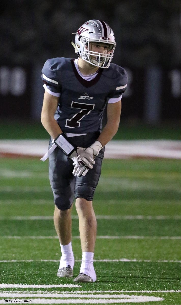 Sweet 16 March Madness Uniform Tournament! #wvprepfb 

Retweet = Doddridge 
Like = George Washington