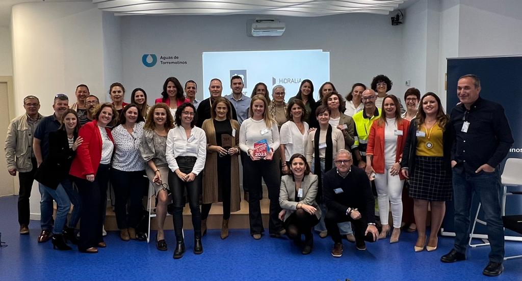 💙 Hoy, en #Torremolinos, el equipo de #AtenciónalCliente de la #CostadelSol ha impulsado una jornada de formación para avanzar en el programa #HidraliaContigo
🤗 El objetivo es agilizar las gestiones y poner a las personas en el centro