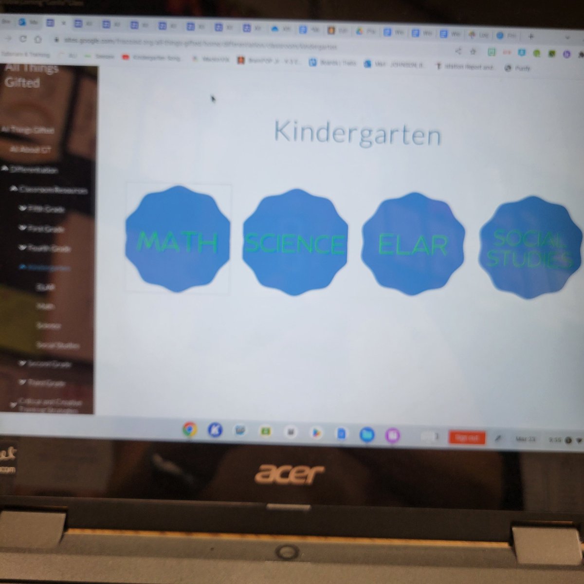 Johnsonbkinder's tweet photo. The All Things Gifted website for differentiation has been a great resource that has helped me learn &amp; develop small group lessons for math and WIN time.  What a great learning tool. Love the thoroughness of the website and easy navigation.  #SpringTraining2023  @VaughnElemFISD https://t.co/IoRb6Ig0Rt