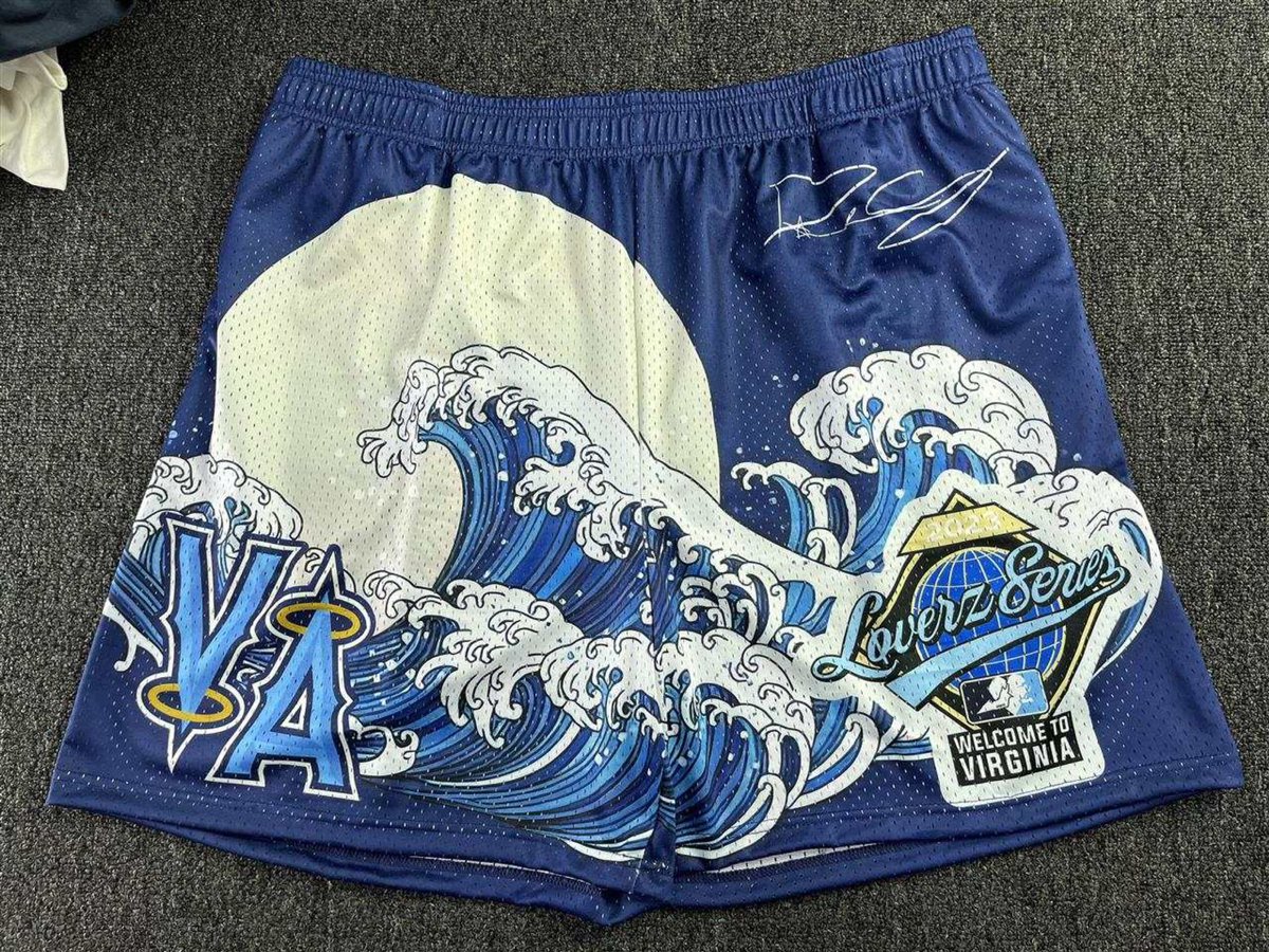 _QueC's tweet photo. Final products, did a small edit on the SITW ones 🌊. I WILL have more prior to SITW with additional colorways 🫶🏽 https://t.co/NJ9Luuj3Zq