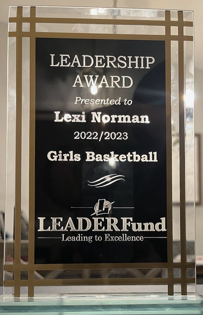 Lapeer_bball's tweet photo. Congratulations to @lexinorman6 as our Leader Fund Award winner! Lexi represents the leadership qualities on and off the court deserving of this great honor! https://t.co/PduigQejoU