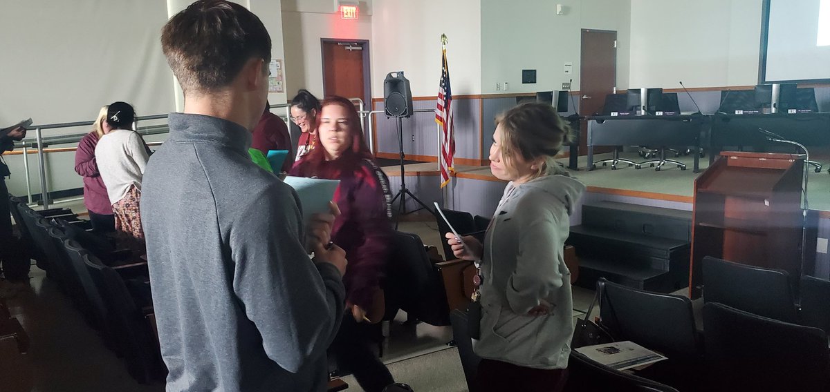 Elgin ISD Bil. Dept tweet media