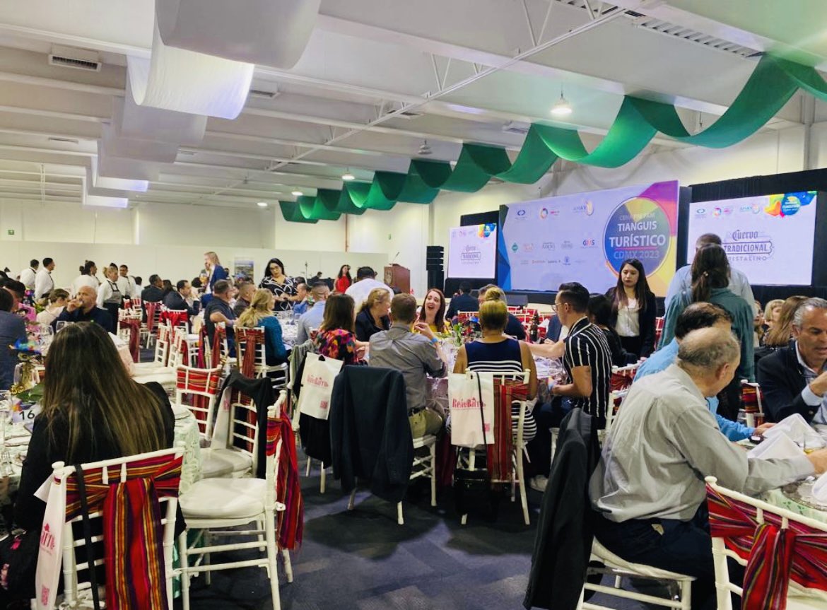 The pre-fam #Tianguis2O23  dinner was a total success. Grateful to <a href="/AMAVCDMX/">AMAV Ciudad de Mexico</a> for the opportunity to coop. <a href="/GlobalMktSales/">Global Marketing & Sales</a> <a href="/NexosTuristicos/">Revista Nexos Turísticos</a> @TravelPulse_M <a href="/pasillotur/">Pasillo Turístico</a>