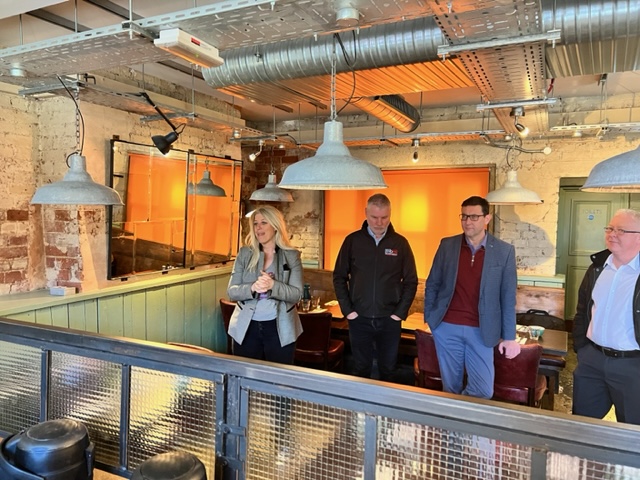 CE_Glos's tweet photo. Great morning at Bill's Gloucester today! Talitha Nelson from @CFGlos explained the need for mentors for the charities they support. Thanks to all attendees! 

See our upcoming events at https://t.co/3eAHlDaJj7  

#constructionnetworking #gloucester #events #construction https://t.co/3wUIsbMHsT