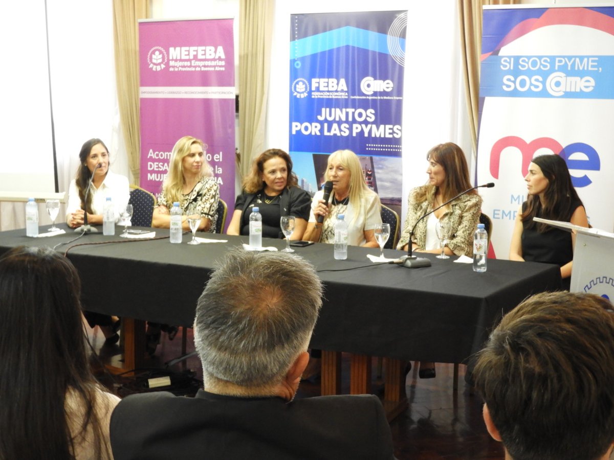 FebaOk's tweet photo. #MEFEBA realizó la XII Jornada de Mujeres Empresarias FEBA.
El presidente de la entidad,  Camilo A Kahale junto a la titular del sector, @mlaurateruel recibieron a más de 45 mujeres y en un conversatorio de presidentas de cámaras locales destacaron el trabajo gremial. https://t.co/No9EvoeNpt