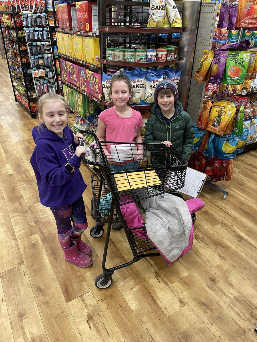 2nd graders visit “The Grand” grocery store as part of their economics unit. Students raised money at their school stores and are now learning about budgets and buying items for New Trier Food Pantry! <a href="/CrowIslandD36/">Crow Island Elementary School</a> <a href="/winnetka36/">Winnetka 36</a>