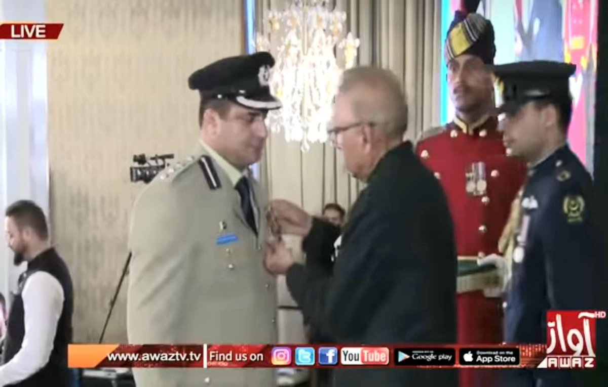 babrohi_psp's tweet photo. Alhamdullilah. I am conferred upon the prestigious Presidential Civil Award, “Tamgha-I-Shuja’at”, for Gallantry.   وَتُعِزُ مَن تَشَاء وَتُذِلُ مَن تَشَاء. #sindhpolice #karachipolice https://t.co/8ExGR0L3dh