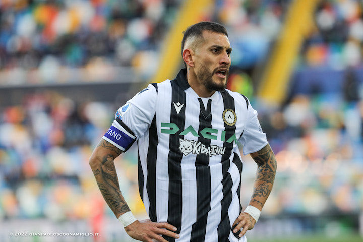 🇦🇷 L’#Inter ha già scelto il nome per sostituire #Gagliardini: si tratta di Roberto Pereyra. 32enne dell’#Udinese che appartiene alla scuderia di #Pastorello. Nonostante gli infortuni degli ultimi anni ha caratteristiche interessanti in campo 

[#IlGiorno]