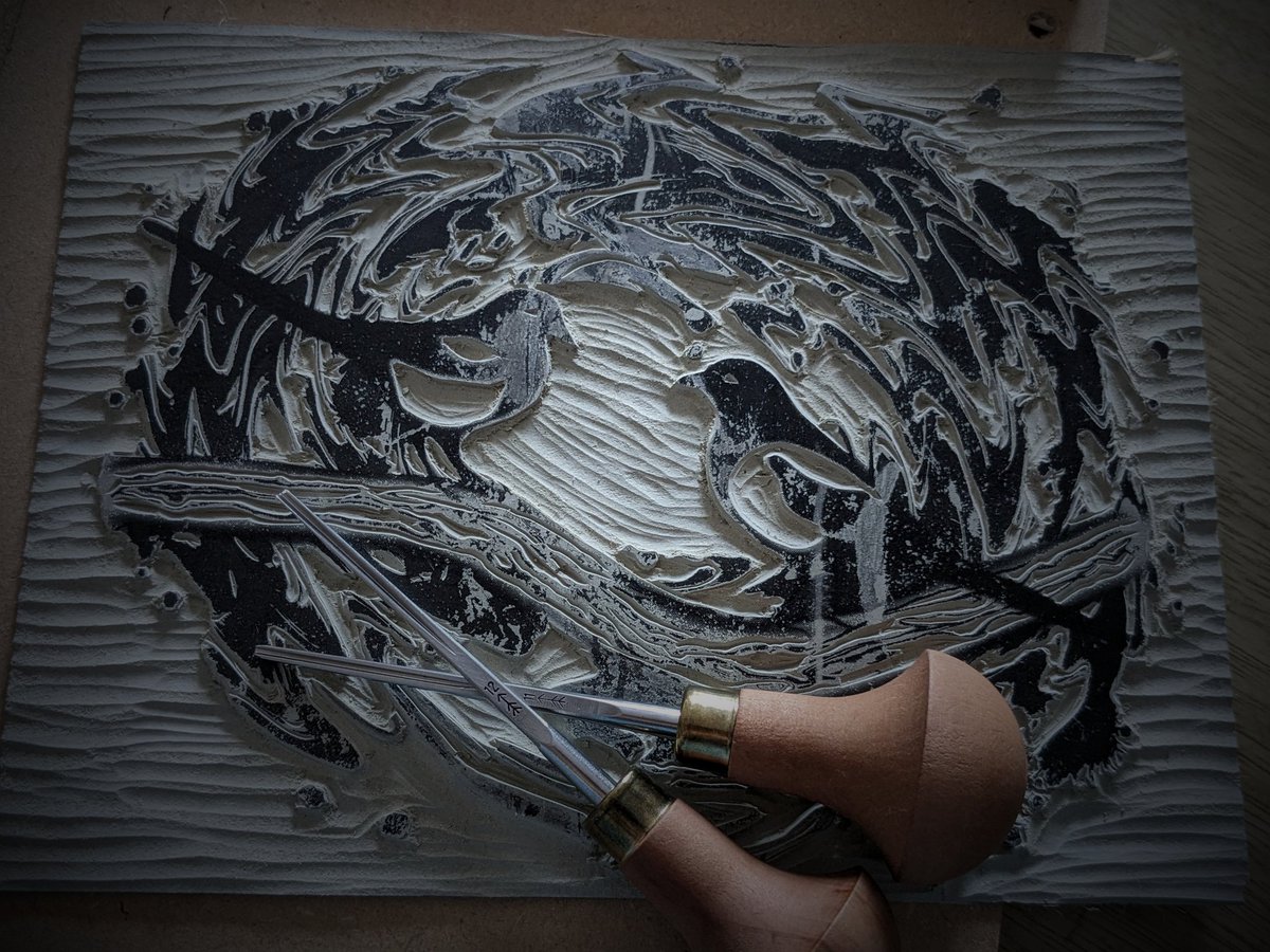 InkyHarePrints's tweet photo. .......two magpies, ready to print........

#magpies #linoprint #linoart #linocutprint #linocut #birdart #birds #animalart #birdprint #irishart #irishartist #irishprint #etsy #etsyseller #printmaking #printmakingprocess https://t.co/u3ozDf2BHJ