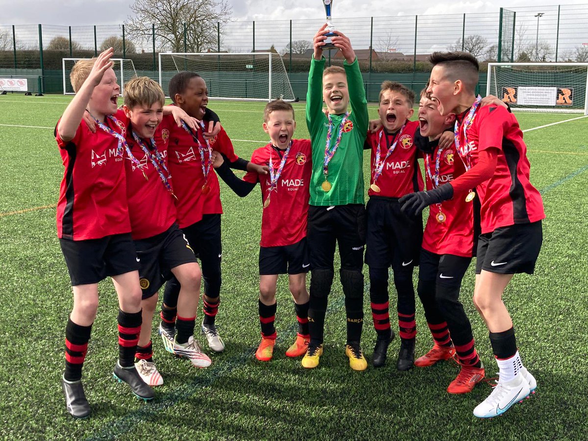 🎉 WE'RE GOING TO WEMBLEY 🎉

A huge congratulations goes to Cooper and Jordan Primary for winning the <a href="/UtilitaFootball/">Utilita Football</a> Regional #EFLKidsCup!

These guys have earned their place to play at Wembley where they will be competing to take the trophy home 🏆