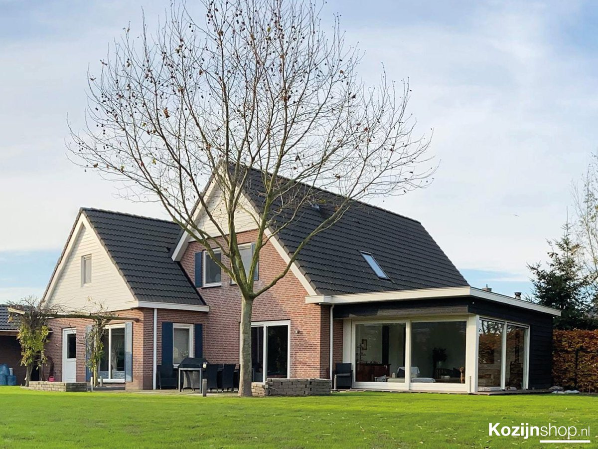 kozijnshop's tweet photo. 𝗛𝗲𝗳𝘀𝗰𝗵𝘂𝗶𝗳𝗽𝘂𝗶 - Het is geweldig om te zien hoe de schuifpui niet alleen functioneel is, maar ook bijdraagt aan de uitstraling van de woning. 🏡💭 #kozijnshop #webshop #kozijnen #hout #houtaluminium #offerte #opmaat #schuifpui #hefschuifpui #woning #huis #inspiratie https://t.co/rFFYuyLPF0
