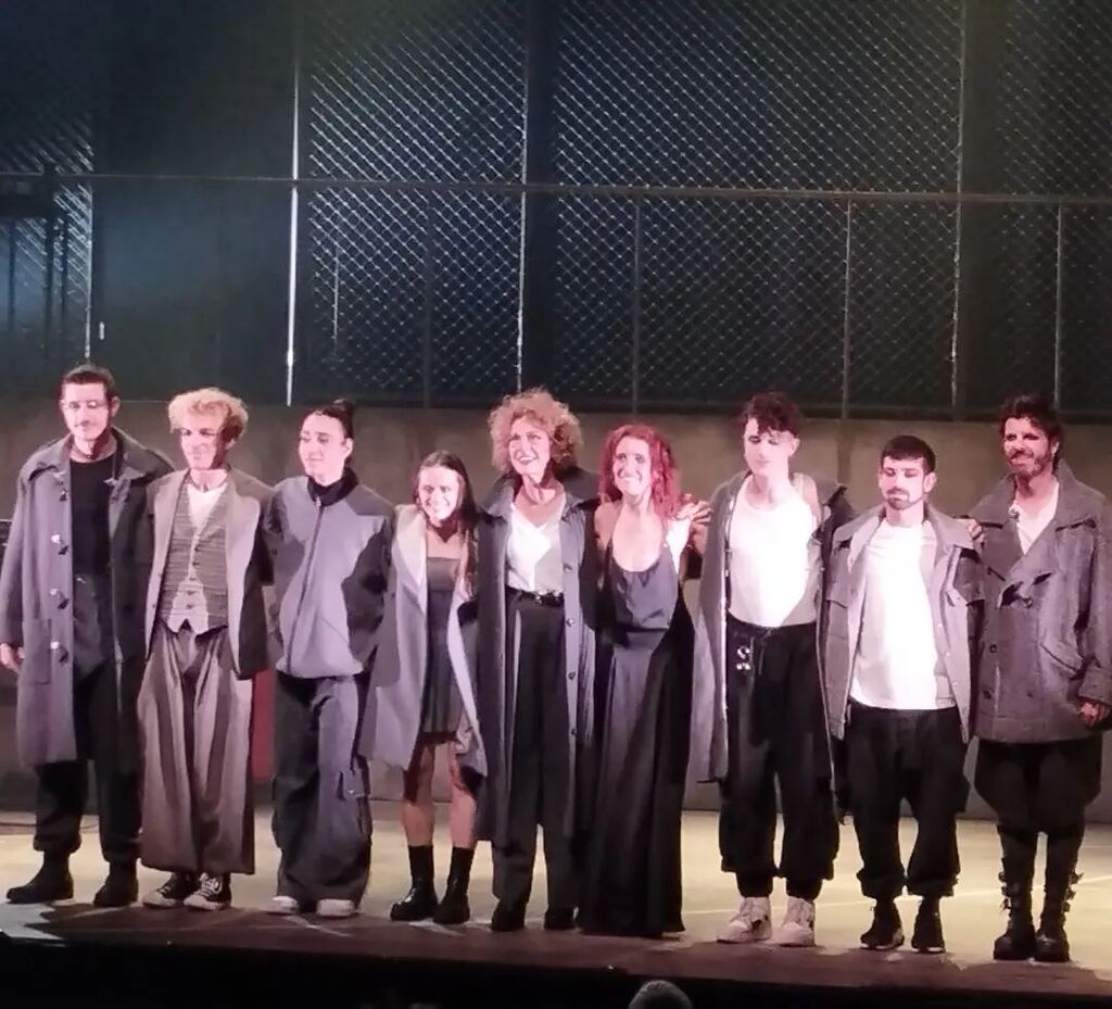 #lalegriaquepassa <a href="/teatrepoliorama/">Teatre Poliorama</a> <a href="/dagolldagom/">Dagoll Dagom</a> 
L'alegria que passa. Poliorama. Dagoll Dagom

Un bon muntatge. Un musical en català... I música en directe!!!

ift.tt/vn37MWw

<a href="/espectaculosbcn/">espectaculosBCN</a> #teatre #teatro #platea #barcelona #omplimelsteatre… instagr.am/p/CqInNH-NBG-/