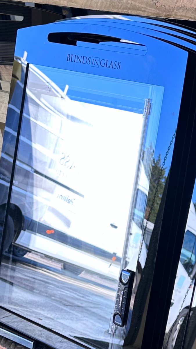 BlindsInGlass's tweet image. New #mattblack carry samples in stock #pellini #screenline #gobigg #getIN