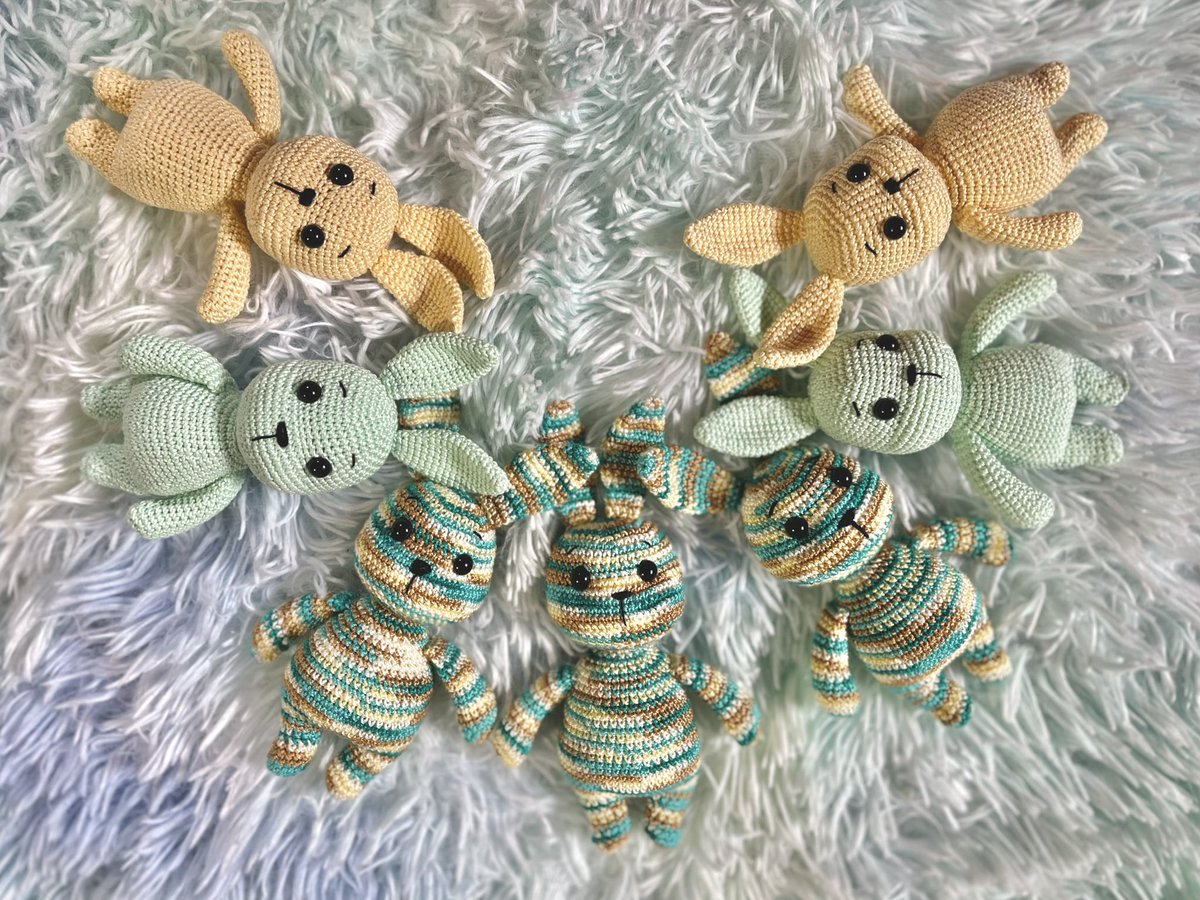 I extremely love them ! 💖

#diy #handmade #crochetpattern #crafts #gifts #handmadegifts #specialgifts #yarnaddict #yarnlovers #crochet #crocheting #crochettoys #toys #handmadetoys #plush #plushie #amigurumi  #Esty #Ravely #idea #decor #Easter2023 #easterbunny #easter