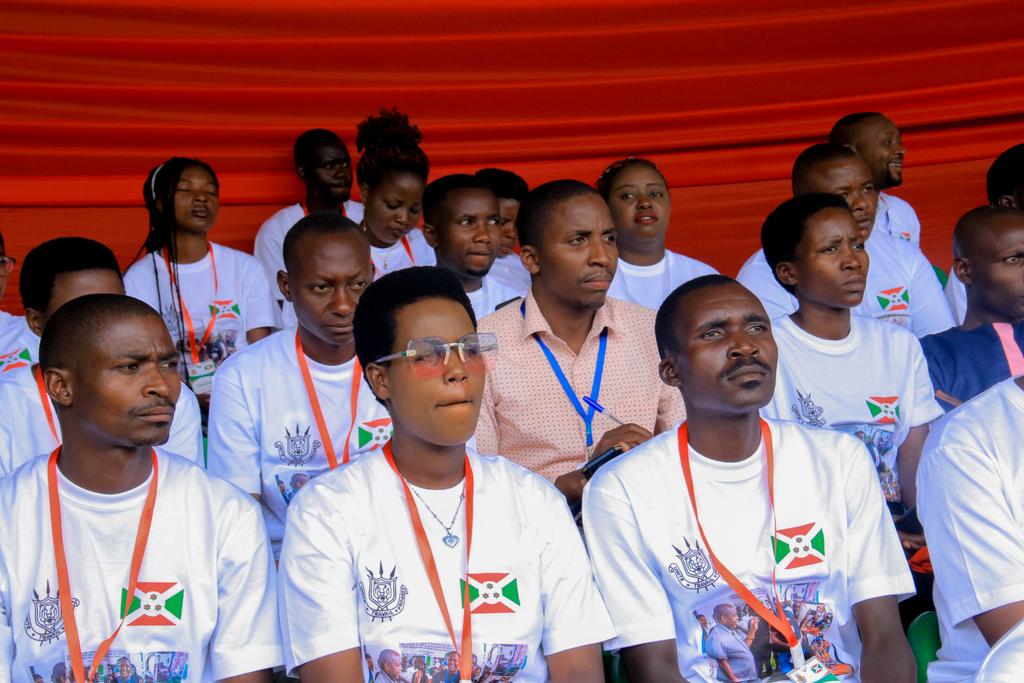 CDJI12's tweet photo. Une Conférence Nationale de la jeunesse se déroule à @Gitega, du 23 au 24 Mars. 
Merci au Coordinateur National de @PAEEJ_Burundi, @manirakizadsir pour avoir fait siennes les préoccupations qu'ont les jeunes d'obtenir un certificat pour la  transformation délivré par @BBNBurundi https://t.co/ihXL0a7KUq