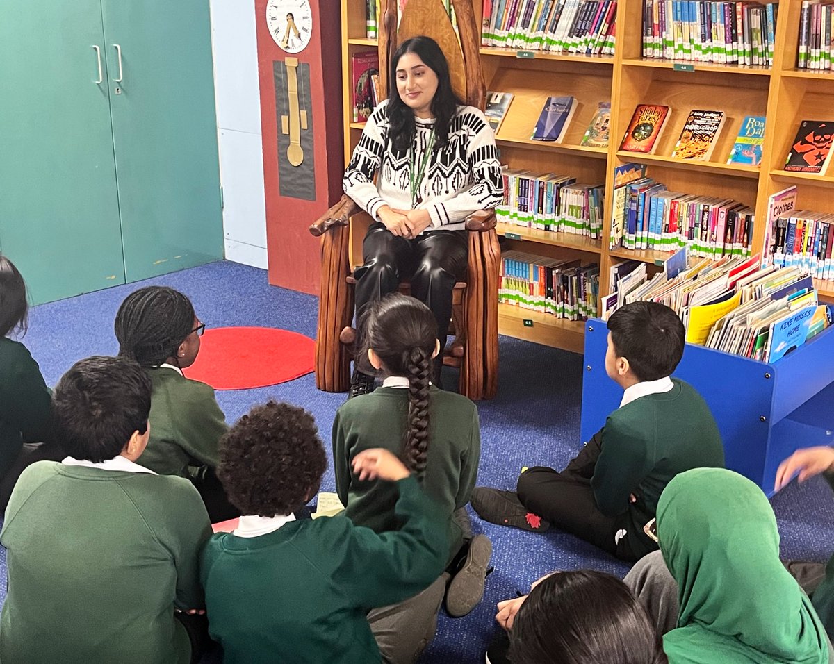 Ferrars Junior (@ferrarsjunior) on Twitter photo What a fabulous afternoon our Year 6 children had chatting everything ‘books’ with author <a href="/maeedakhan/">Maeeda/M.T. Khan</a>. We can’t wait to read Nura’s journey. Thank you <a href="/WalkerBooksUK/">Walker Books</a> and congratulations Maeeda on your <a href="/Waterstones/">Waterstones</a> award! What a fabulous afternoon our Year 6 children had chatting everything ‘books’ with author <a href="/maeedakhan/">Maeeda/M.T. Khan</a>. We can’t wait to read Nura’s journey. Thank you <a href="/WalkerBooksUK/">Walker Books</a> and congratulations Maeeda on your <a href="/Waterstones/">Waterstones</a> award!