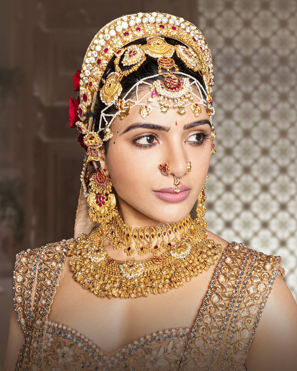 #Shaakuntalam: #SamanthaRuthPrabhu looks dreamy as princess #Shakuntala in new posters ahead of release on April 14.
PC: <a href="/Samanthaprabhu2/">Samantha</a>