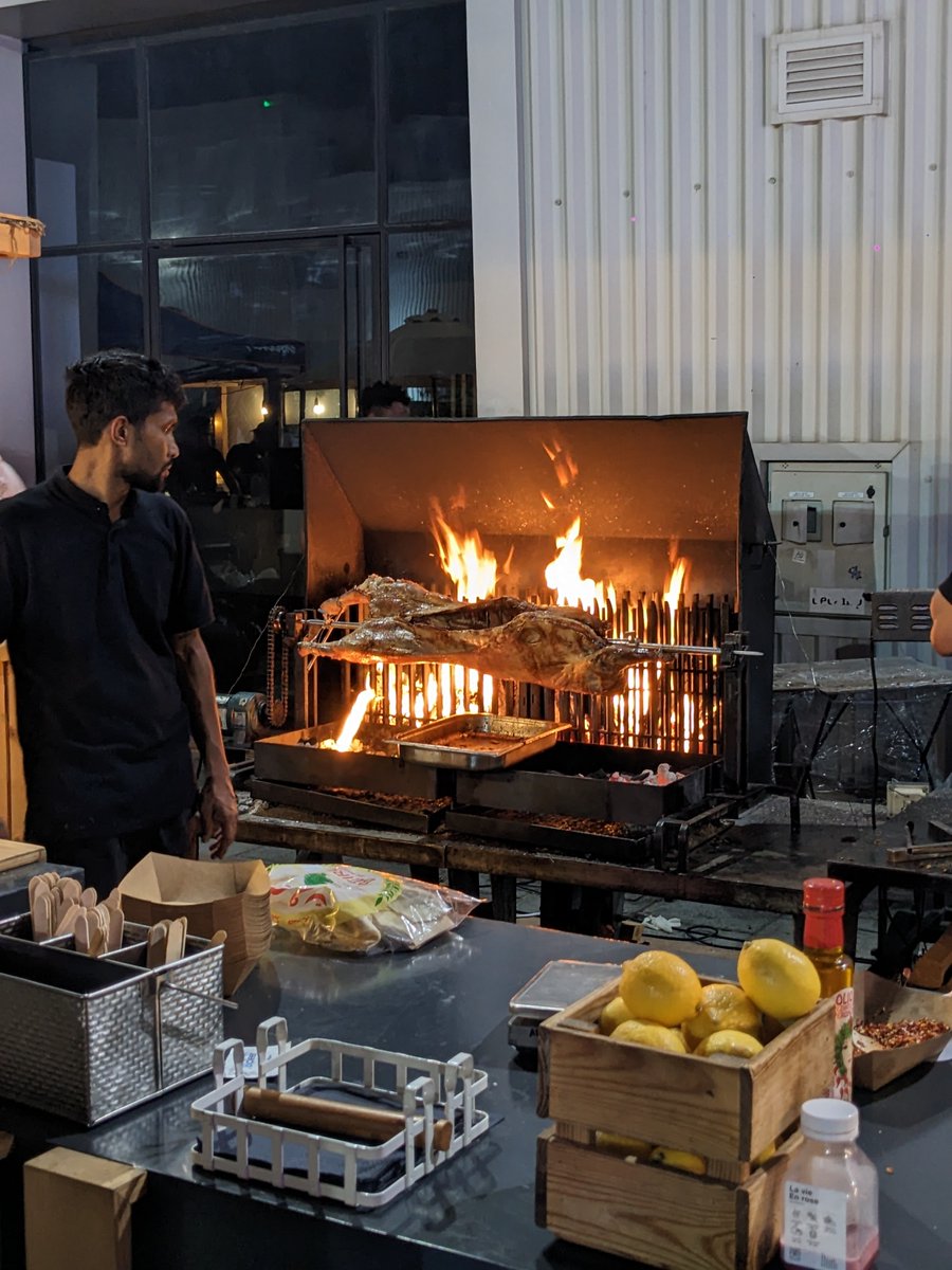 melme_dubai's tweet photo. BBQ party with FREE entrance at Akserkal Avenue last weekend. Meat art.
#dubaievents #dubaifestivals #dubailife #dubaifood #dubaifoodbloggers #dubaistyle #exploredubai #visitdubai #dubaiattractions #dubaiwhattodo #dubaiplaces #dubaiweekend #dubaimusic #dubaifreeevents https://t.co/DYQqYIqP9l