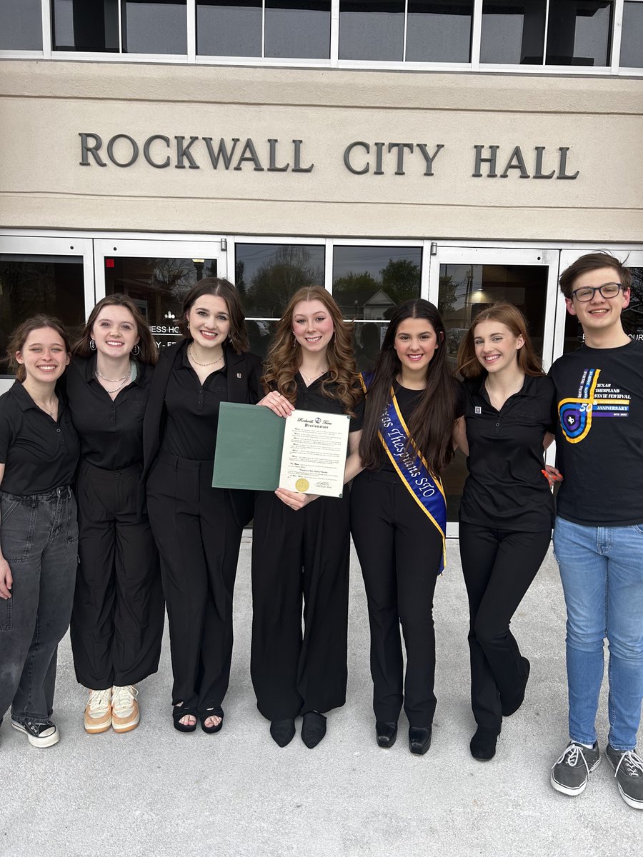 JacketsAct's tweet photo. Our @Texas_Thespians officers, led by newest State Thespian Officer, Eleanor Miller, received the official proclamation from Rockwall Mayor, Kevin Fowler, naming March in Rockwall County as "Theatre In Our Schools Month" @risdfinearts @rockwallschools @Rockwall_HS @kevinwsamples https://t.co/ZS4ttwGRwm