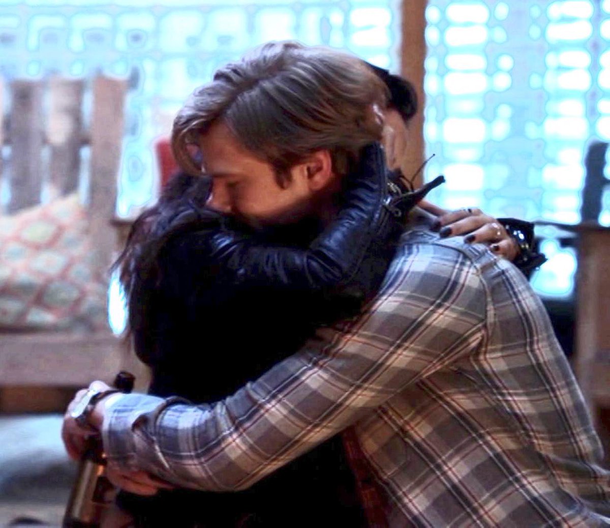 Sharon_Stmartin's tweet photo. The only person Mac wants to spend his birthday with!! #macriley #savemacgyver https://t.co/B64nLBKOtQ