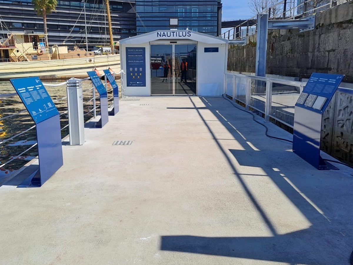 El observatorio submarino #nautilus abrirá de forma gratuita a partir de mañana por la tarde con visitas guiadas cada hora, de 16 a 20h, sábados y domingos de 10 a 13h y de 16 a 20h. Es un proyecto de Living Ports con <a href="/PuertoDeVigo/">Puerto de Vigo</a> <a href="/CardamaShipyard/">Cardama Shipyard</a> <a href="/EconcreteL/">ECOncrete</a> , y <a href="/DTUtweet/">DTU</a>