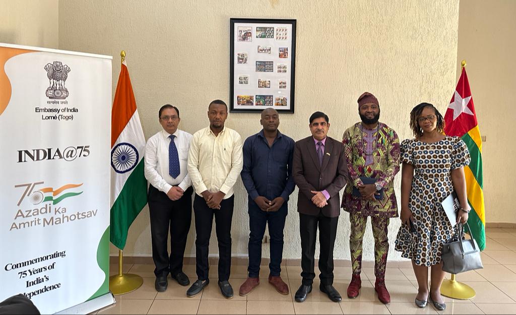 India in Lomé, Togo tweet media