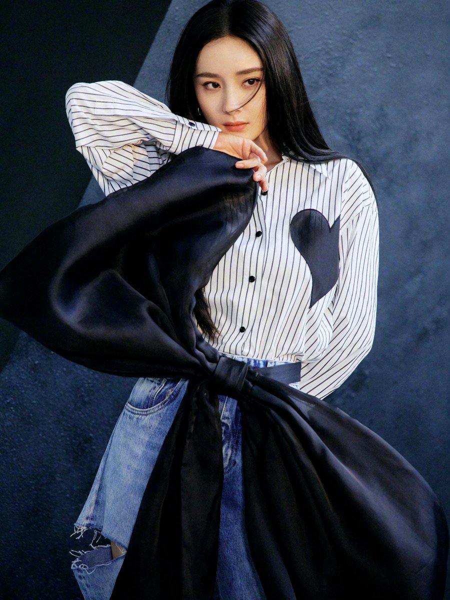 911cupper's tweet photo. #杨幂 https://t.co/ukpSAozn78