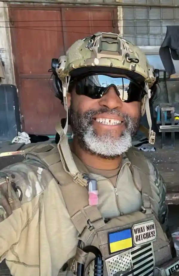 LogKa11's tweet photo. James Vasquez really set up an organization, collected over $3m in donations from pro-Ukrainians and now disappeared.

Him and Malcolm Nance literally went to Ukraine for a holiday 😂 https://t.co/39GGjphlOd