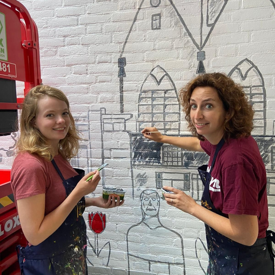 #Vacature: Communicatieadviseur bij woningcorporatie Portaal. bit.ly/40jkJ4E

Doe je graag werk dat ertoe doet? Hou je van tekstschrijven en weet je alles van social media? 

✅ Arnhem
✅ HBO
✅ 2-5 jaar ervaring
✅ 36 uur
✅ salaris: €3.629 - €4.772