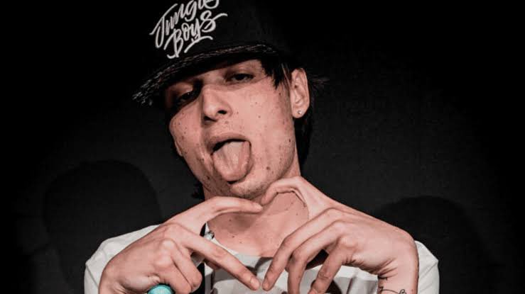 marcotzin's tweet image. Pónganse algo de Peso Pluma para que los rockeritos se quejen a gusto #PoderosoQuejumbroso