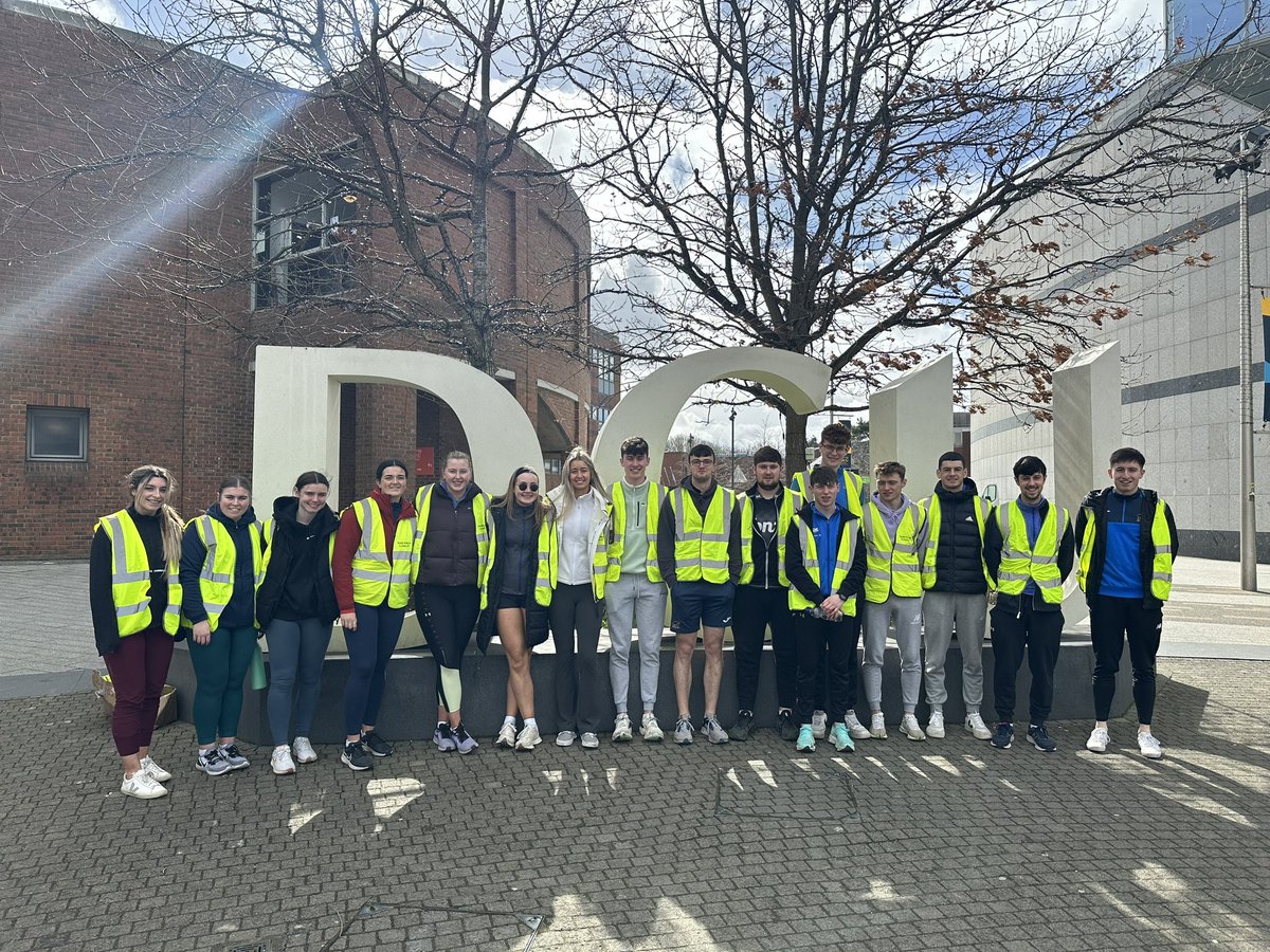 DCUAthletics's tweet photo. Kudos to our own DCU AC athletes who made sure everyone got around safely. And a big thank you to DCU DJ Soc who provided the music that kept everyone going to the finish! #DCUFunRun #TeamWork #WeAreDCU @DCU https://t.co/mS6HvivMYe