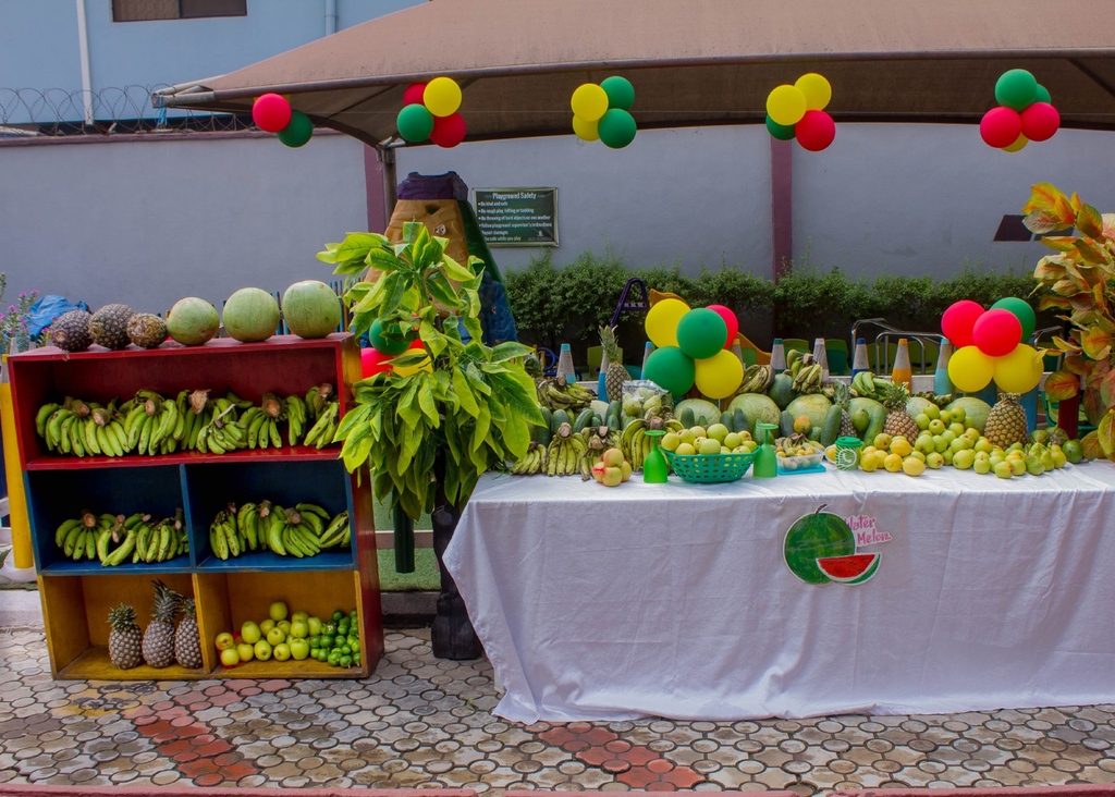 mdschoollagos's tweet photo. The Fruit Day at M.D School was a memorable and fun-filled event that promoted healthy eating and education. The kindergarten students brought various fruits, learned about their colors and nutritional value, and enjoyed fruit-themed activities. 

#fruitday #healthyhabits https://t.co/yBYlqD6Tmc